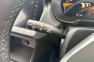 Vehicle Thumbnail 40