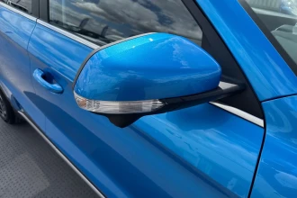 Vehicle Thumbnail 36