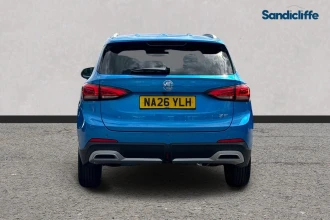 Vehicle Thumbnail 6