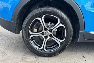 Vehicle Thumbnail 11