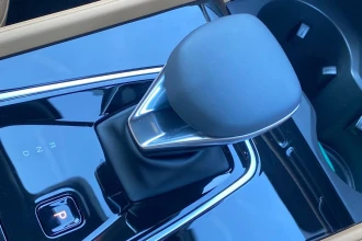 Vehicle Thumbnail 38