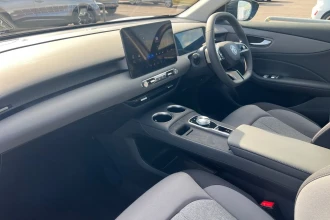 Vehicle Thumbnail 14