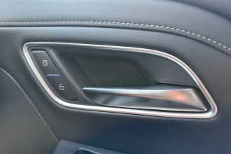 Vehicle Thumbnail 21