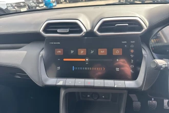 Vehicle Thumbnail 25