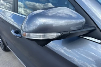 Vehicle Thumbnail 36