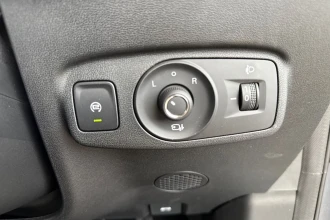 Vehicle Thumbnail 23