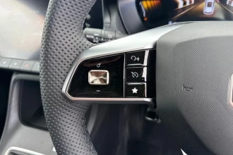 Vehicle Thumbnail 25
