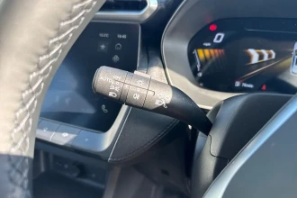 Vehicle Thumbnail 32