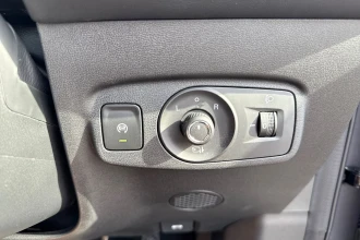 Vehicle Thumbnail 33