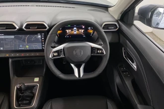 Vehicle Thumbnail 32