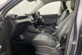 Vehicle Thumbnail 35