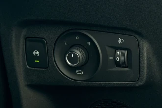 Vehicle Thumbnail 26