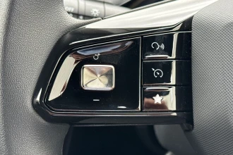 Vehicle Thumbnail 37