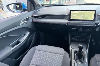 Vehicle Thumbnail 40