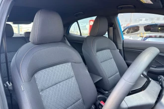 Vehicle Thumbnail 44