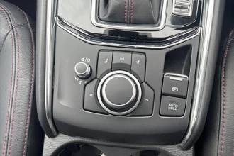 Vehicle Thumbnail 30