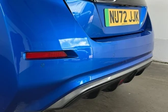 Vehicle Thumbnail 18