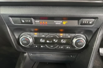 Vehicle Thumbnail 25