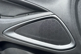 Vehicle Thumbnail 32