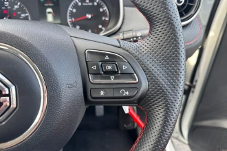 Vehicle Thumbnail 22