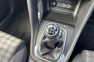 Vehicle Thumbnail 30