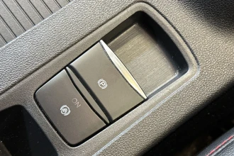 Vehicle Thumbnail 38