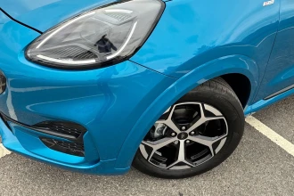 Vehicle Thumbnail 23