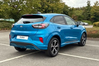 Vehicle Thumbnail 26