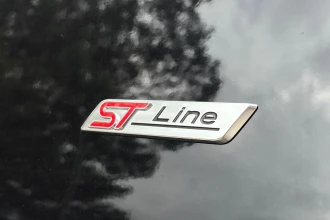 Vehicle Thumbnail 32