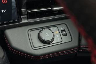 Vehicle Thumbnail 44