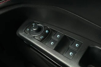 Vehicle Thumbnail 46