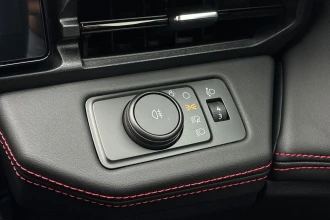 Vehicle Thumbnail 44