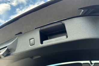 Vehicle Thumbnail 34