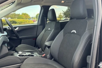 Vehicle Thumbnail 43