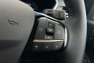 Vehicle Thumbnail 46