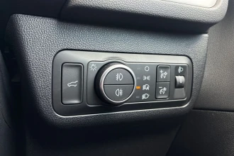 Vehicle Thumbnail 50