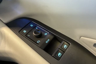 Vehicle Thumbnail 10