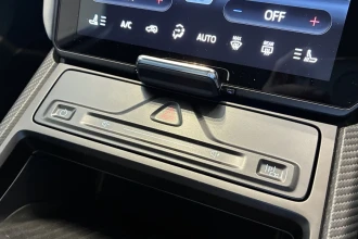 Vehicle Thumbnail 15