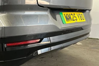 Vehicle Thumbnail 18