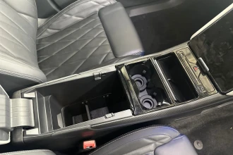 Vehicle Thumbnail 30