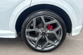Vehicle Thumbnail 18