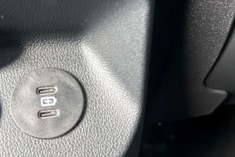 Vehicle Thumbnail 34