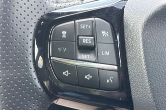 Vehicle Thumbnail 39