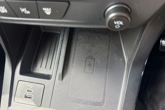 Vehicle Thumbnail 44