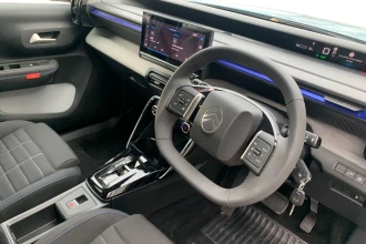 Vehicle Thumbnail 12