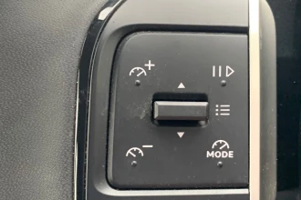 Vehicle Thumbnail 24