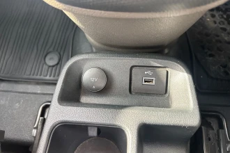 Vehicle Thumbnail 12