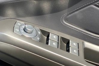 Vehicle Thumbnail 26