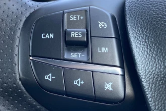 Vehicle Thumbnail 31