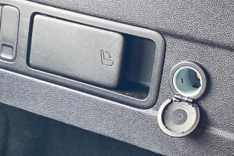 Vehicle Thumbnail 38